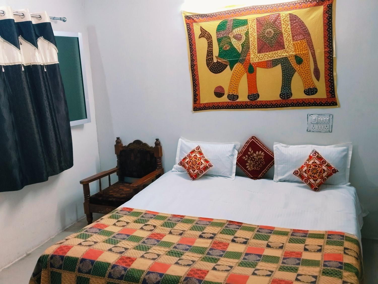 Ugs Guest House Jodhpur  Bagian luar foto